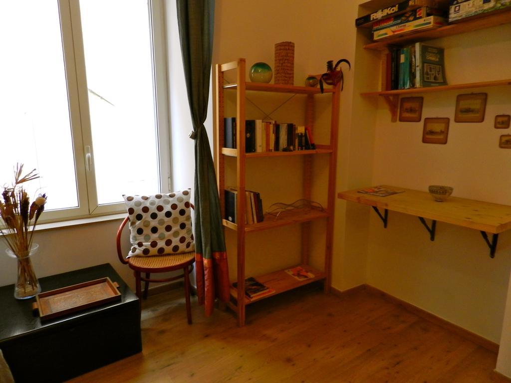 Modern Flat Cavour Apartman Nápoly Kültér fotó